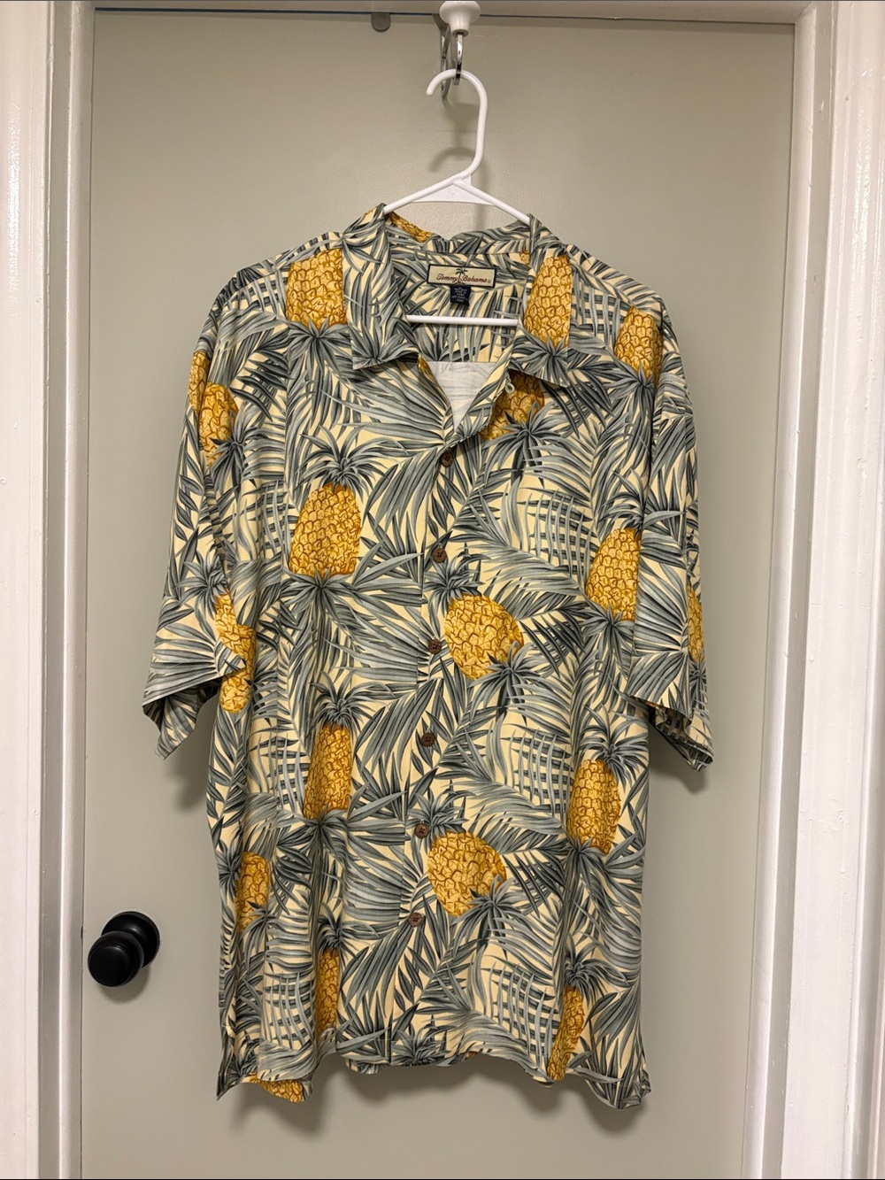 Tommy Bahama silk tropical print button down shirt. Size XL
